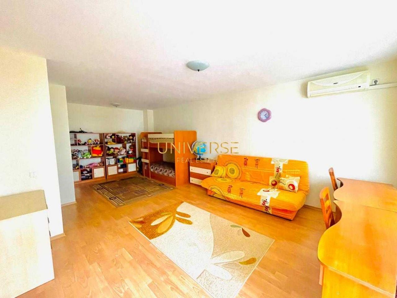 Продава се Двустаен апартамент в к.к. Слънчев бряг - 69 кв.м за 1203 €/кв.м - Снимка #3