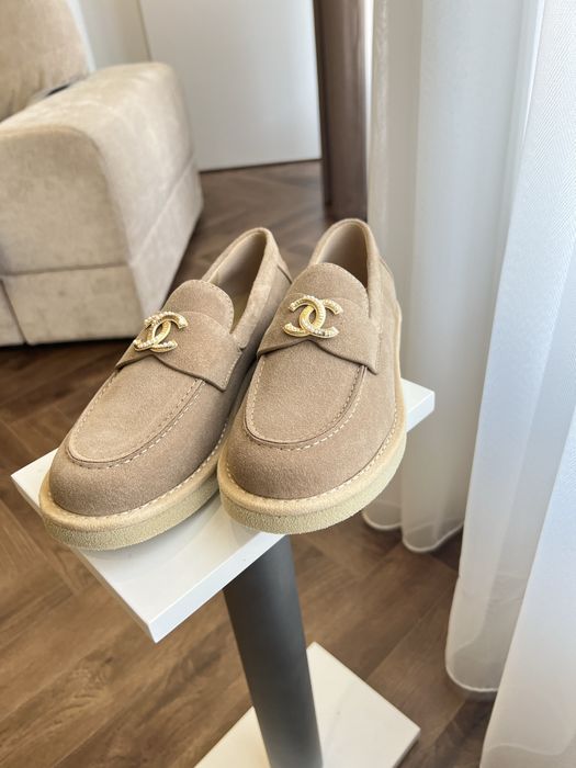 Обувь-лоферы Chanel замшевые