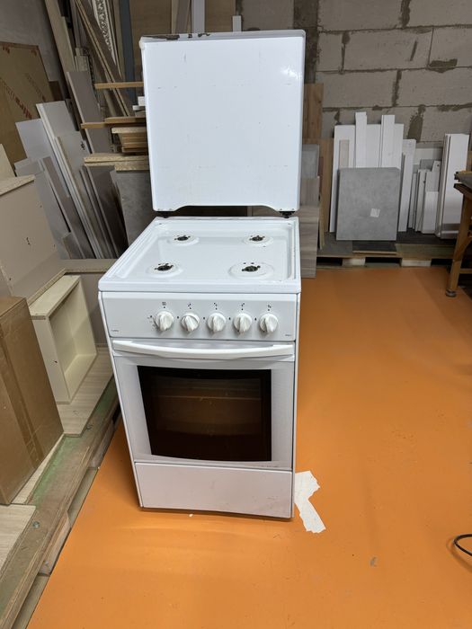 Газплиту продам на запчасти