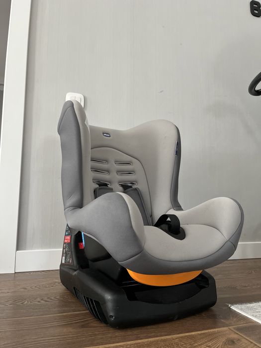Детское автокресло Chicco