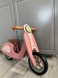 Scuter din lemn fara pedale, roz, Little Dutch