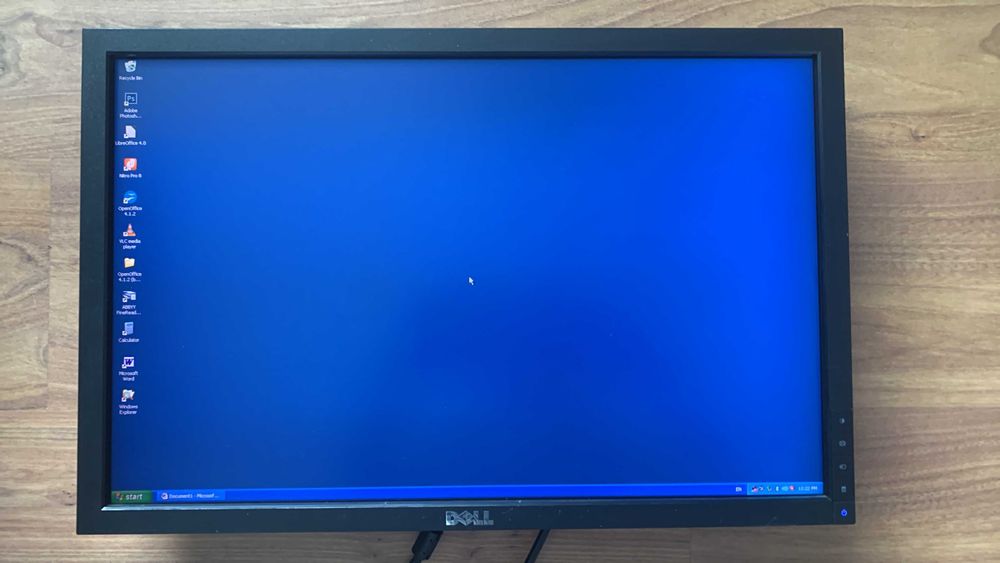 Монитор Dell 2209 WAf