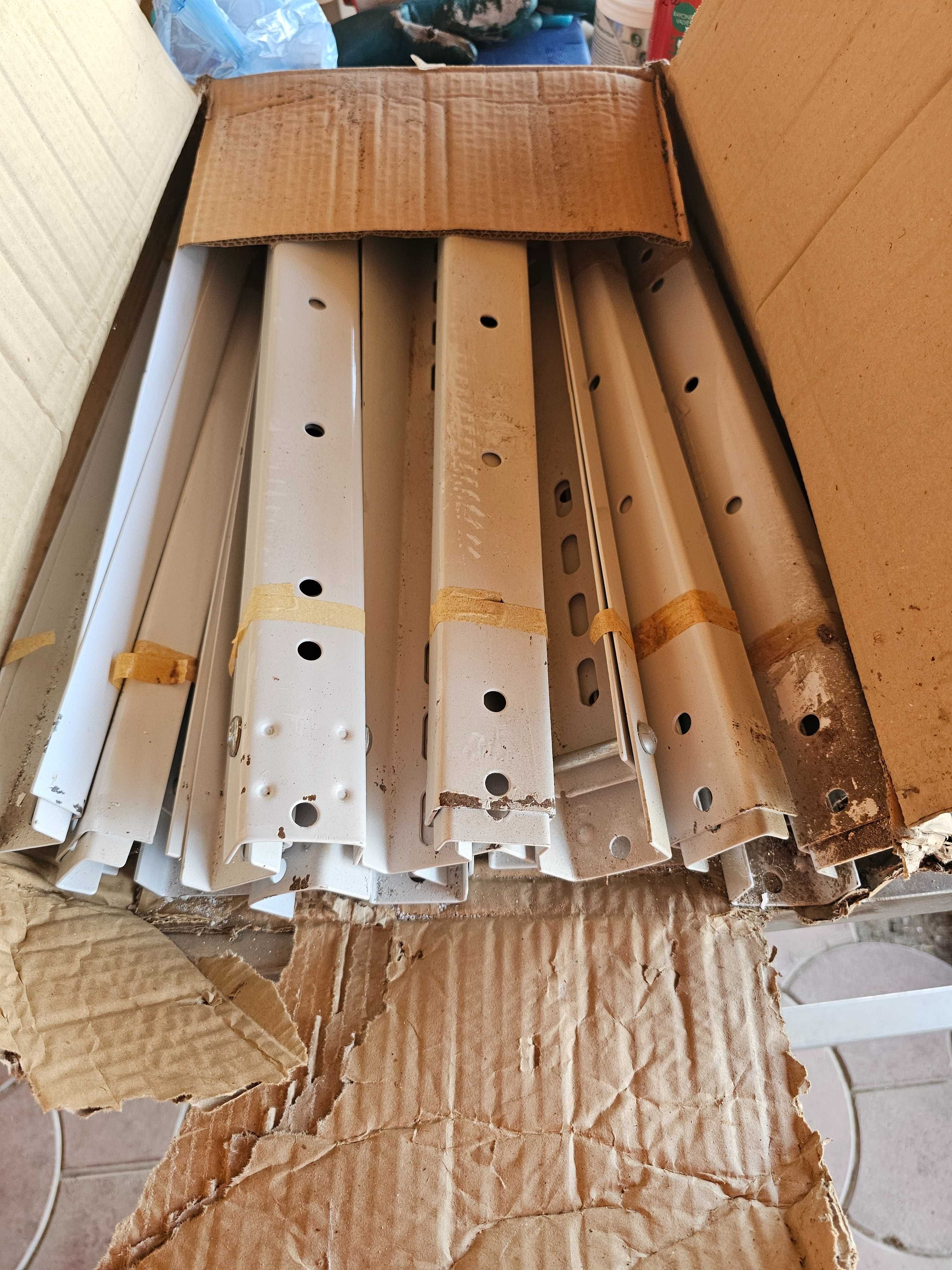 Suport pentru aparat de aer conditionat!