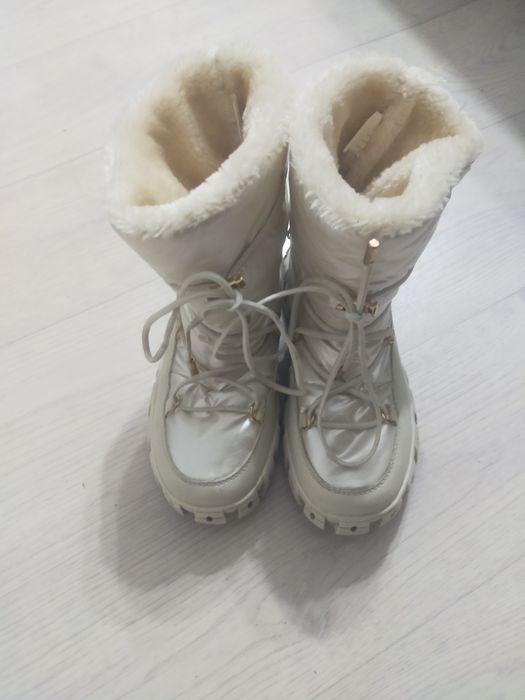 Зимняя обувь для девочки