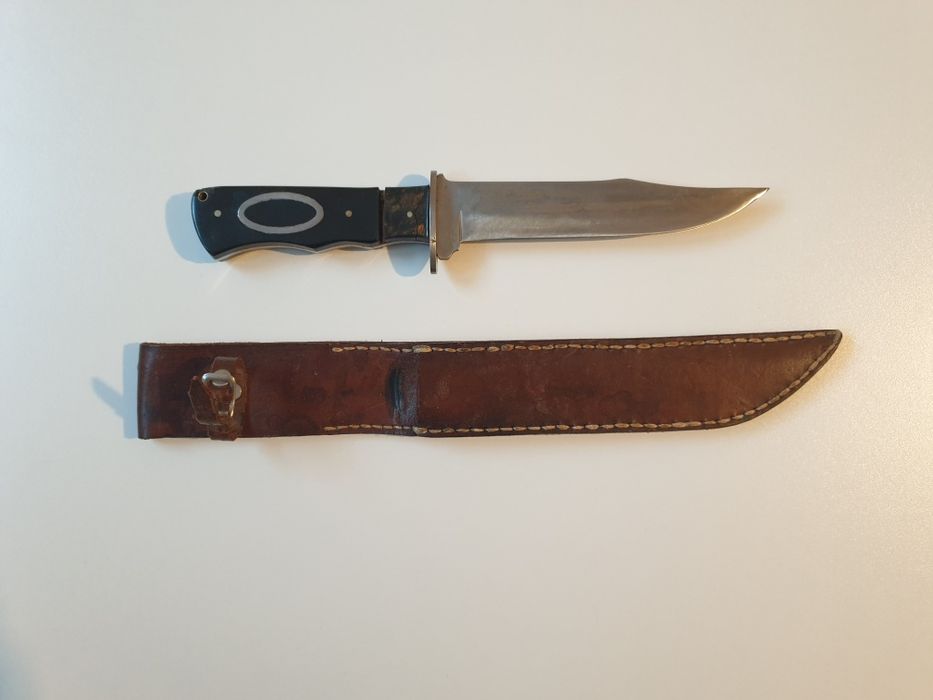 Vand baioneta militara veche si cutit vânătoare