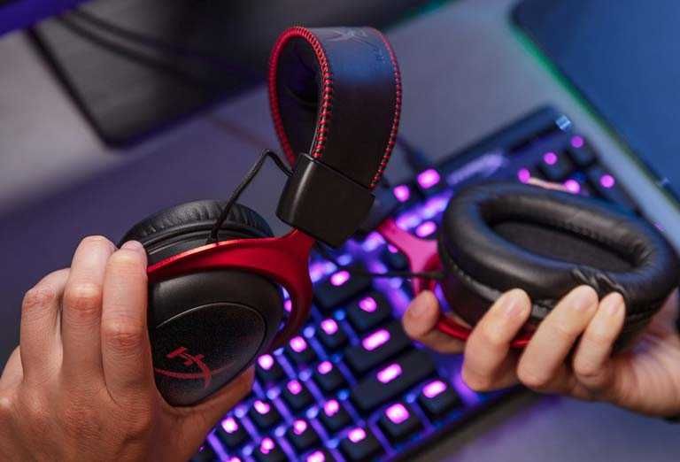 HyperX Cloud II Wireless Gaming Headphones