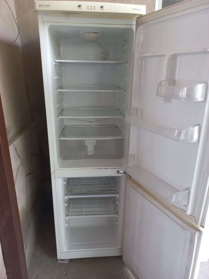 Холодильники Самсунг LG