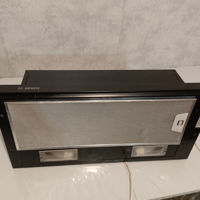 Продам вытяжку встраиваемую