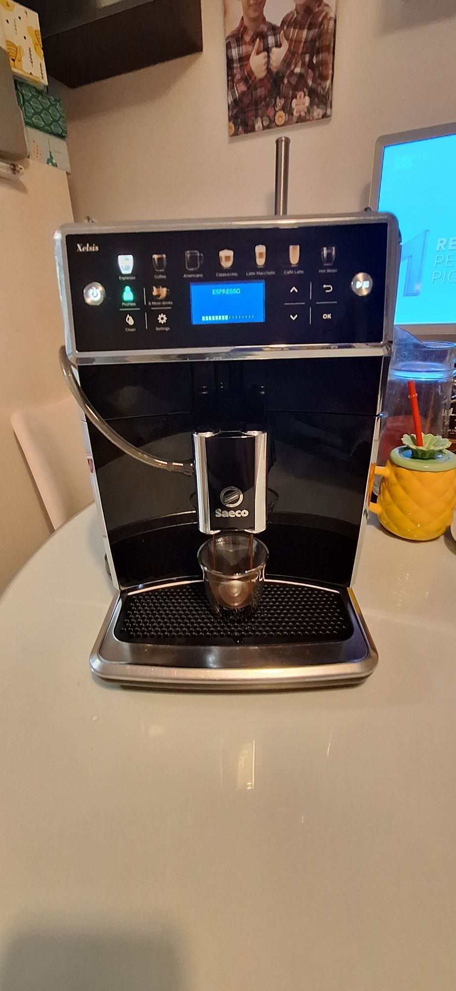 Expresor Saeco Xelsis SM7580/00