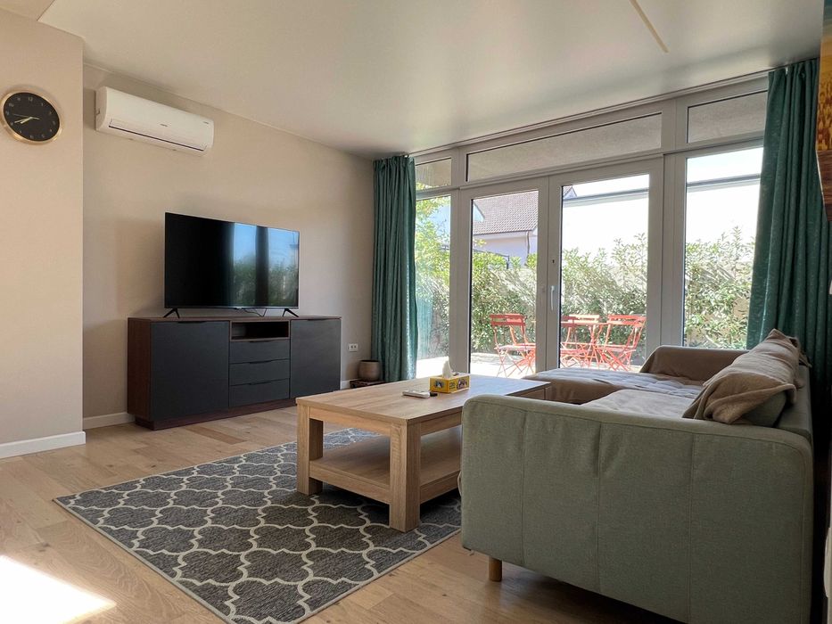 Inchiriere vila 5 camere