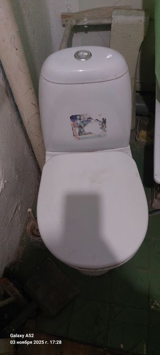 Продам унитаз район дср