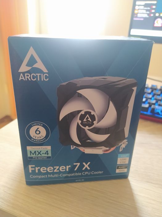 Охладител за процесор Arctic Freezer 7x
