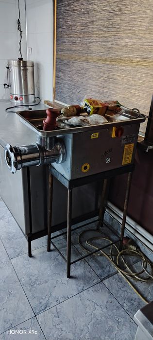 Мясорубку сотилади