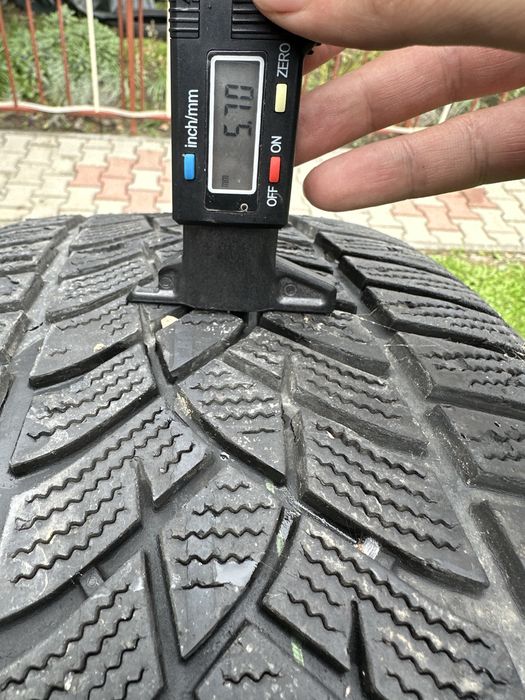 Anvelope Goodyear de iarna 225/50 17