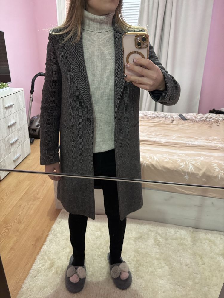Палто Zara сиво XS
