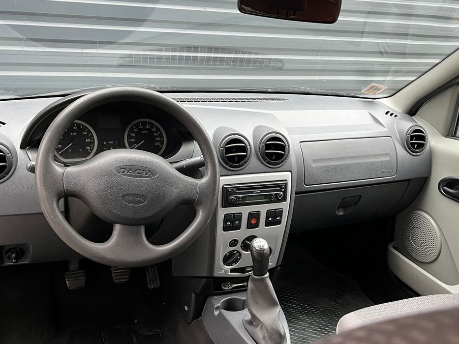 Dacia Logan MCV 7 Locuri 2007 1.6.1.6V 220.000KM! Un singur proprietar