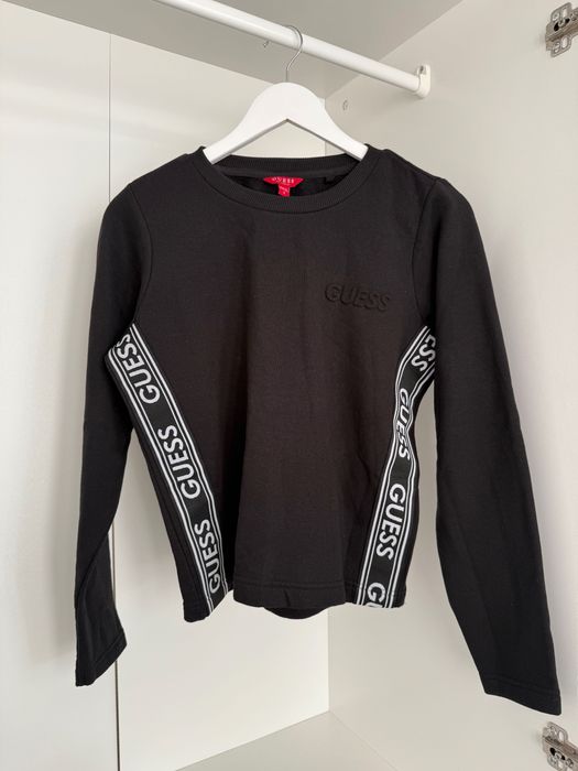 Оригинални дамски блузи Guess
