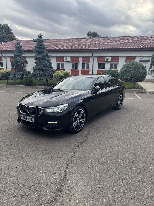 Vand schimb Bmw 730d G11 m paket carbon core volan dreapta