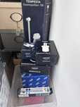 Accesorii baie Grohe Essentials: suport prosop, sapun, para dus, etc.