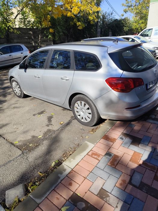 Opel Astra J 2016