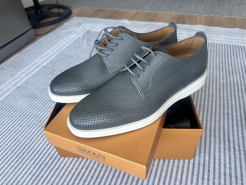 Ботинки от бренда sman