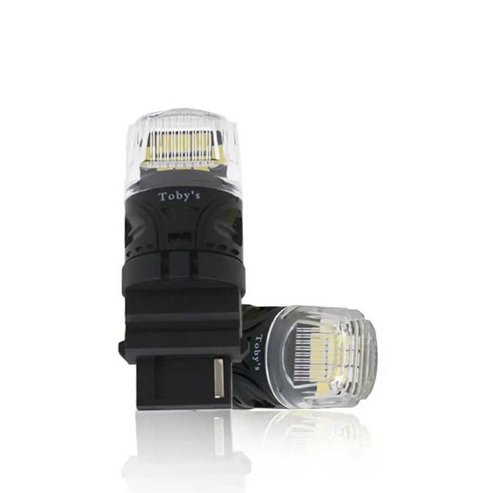Комплект 2 LED крушки-T20, 21W, 16 SMD една светлина.
