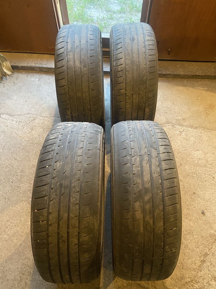Продам летние шины Hankook R17