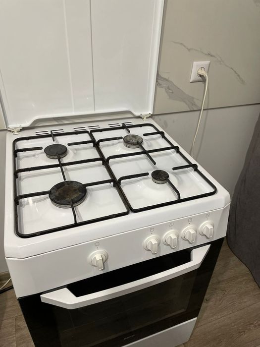 Срочно продам газплиту