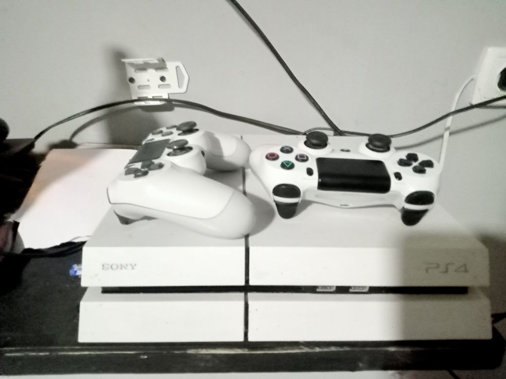Продам компьютеры и playstations готовый бизнес