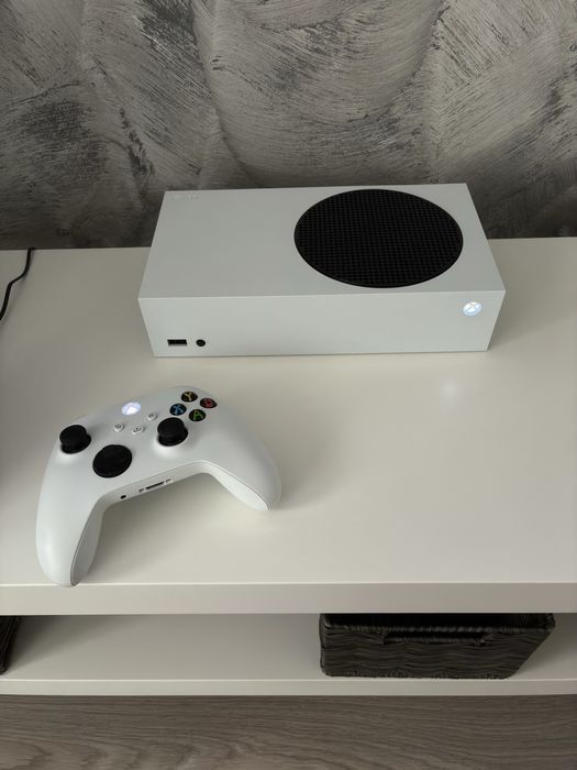 Schimb Xbox series s garantie emag doar cu rog ally sau legion go s