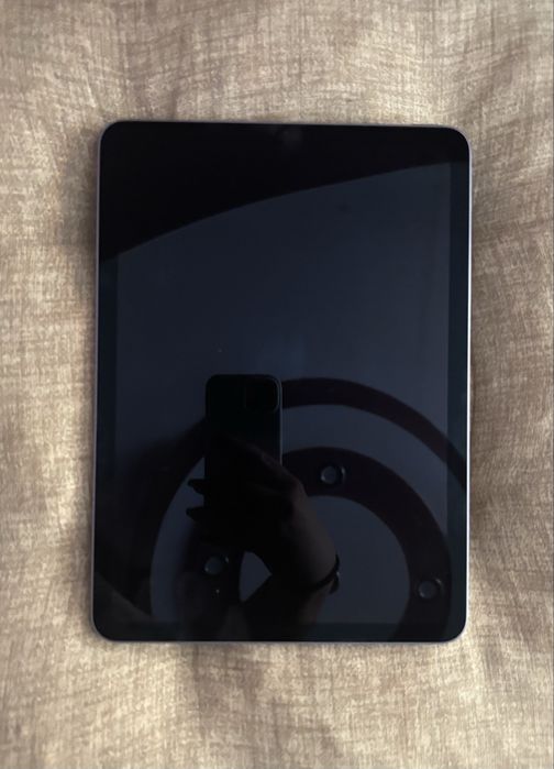 iPad Air 5 (2022) + Apple Pencil (2nd Generation)