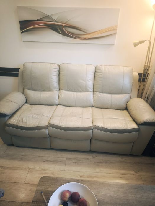 Диван  с релакс механизми / реклайнер