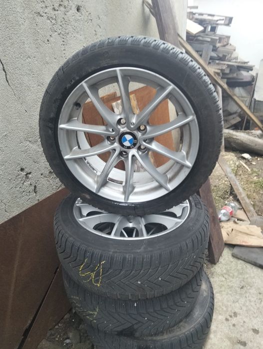 Jante   225/45 R17  + cauciucuri  de iarnă