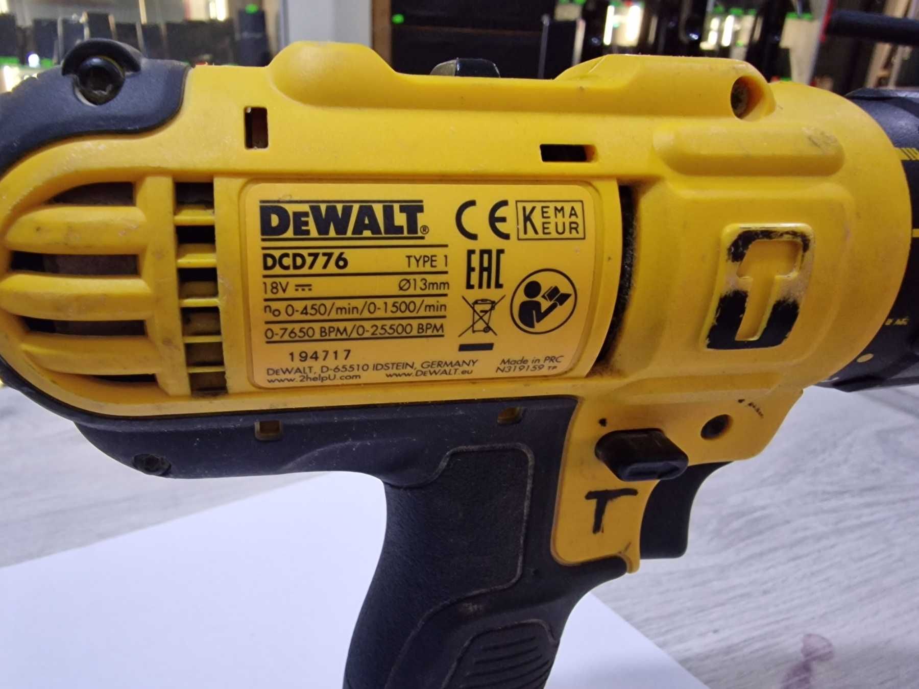 Бормашина-винтоверт DEWALT DCD776