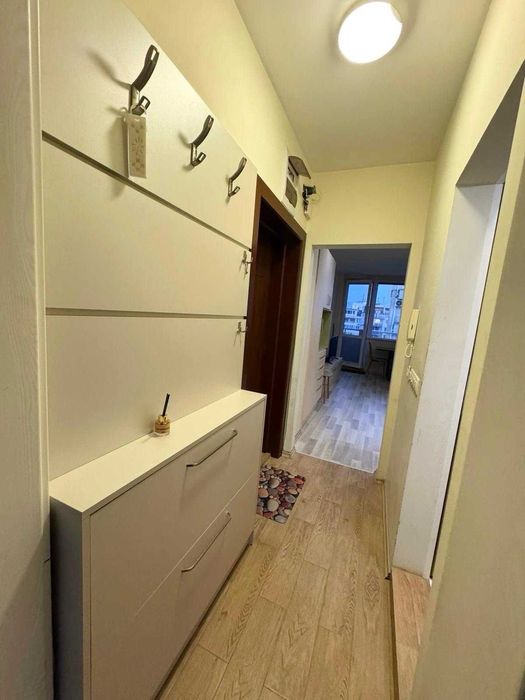 Дава се под наем Двустаен апартамент в Бургас, Лазур - 55 кв.м за 459 € - Снимка #2