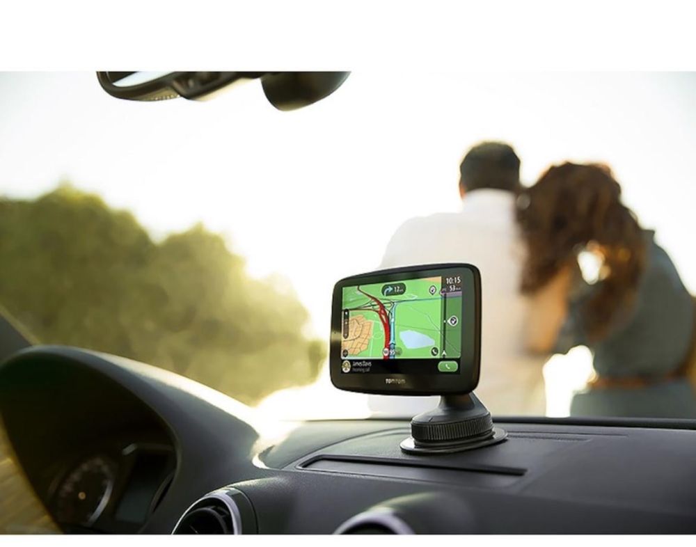 Sistem de navigatie TomTom Go Essential 5” Europe, Wifi  Nou