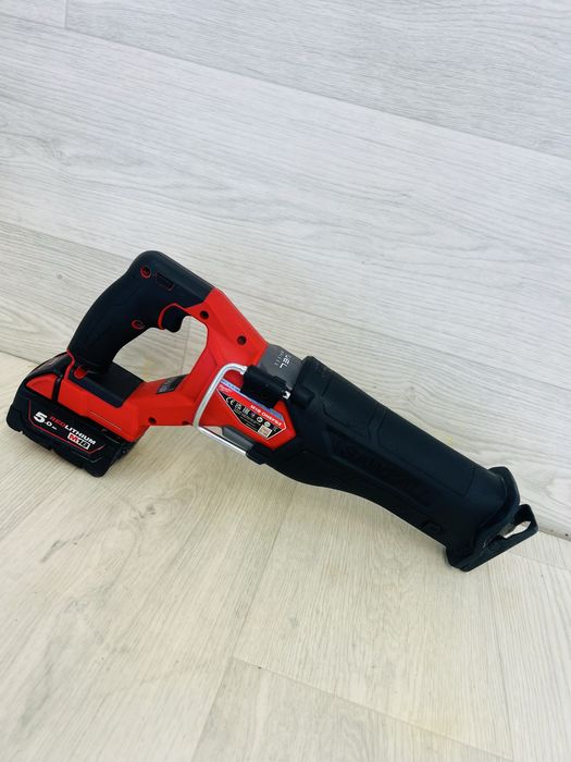 Milwaukee M18 ONEFSZ fierestreu sabie