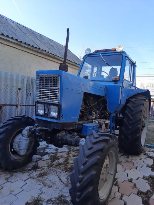 Продам трактор МТЗ-82