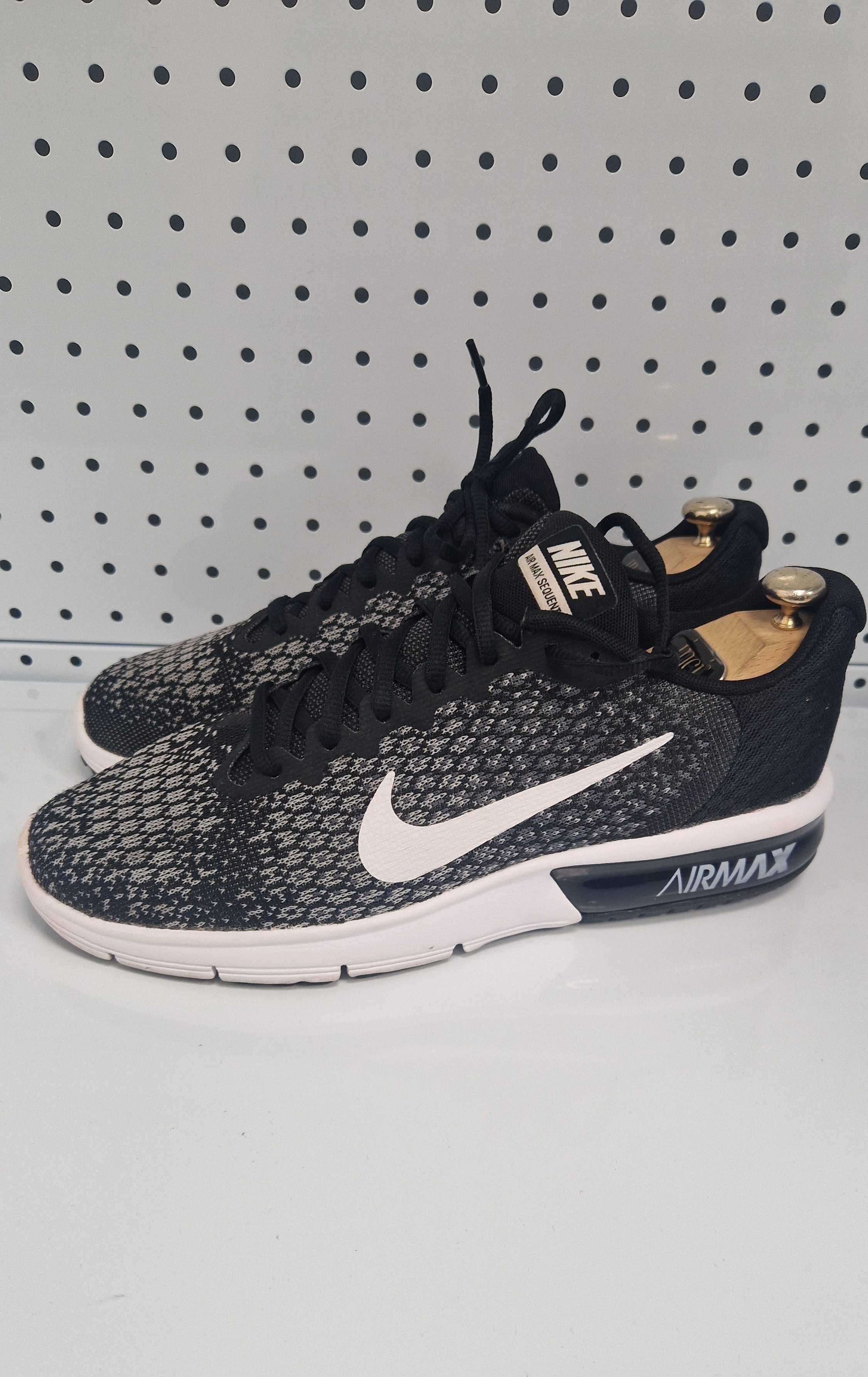 Оригинални мъжки маратонки- Nike AirMax