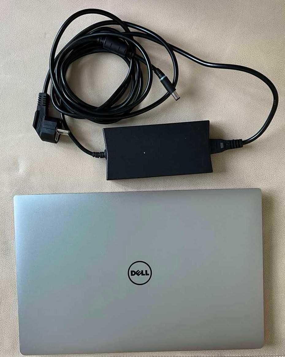 15.6" Геймърски Тъчскрийн Бизнес Лаптоп Dell XPS 15 9560 Core i7-7700