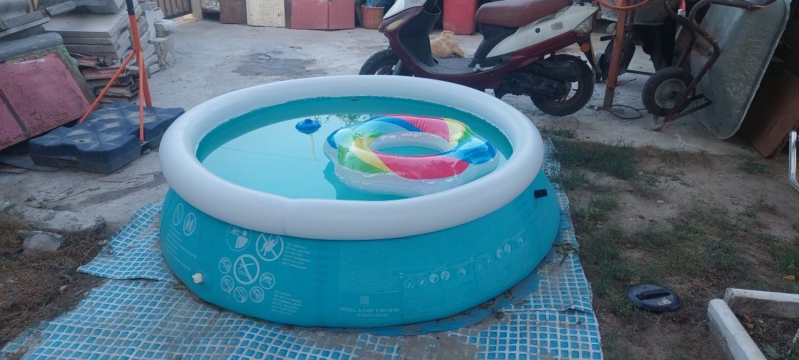 Piscina goflabila Intex + prelata acoperire