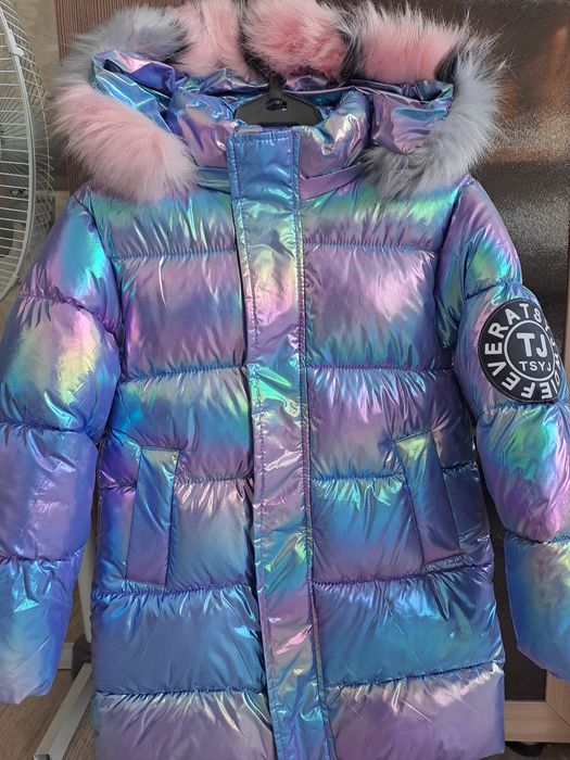 Продам детское пальто.