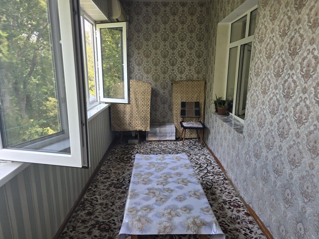 Продаётся своя квартира