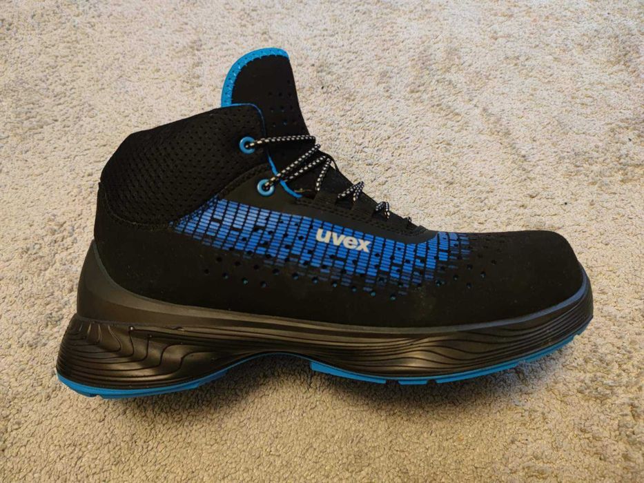 Работни обувки  Uvex