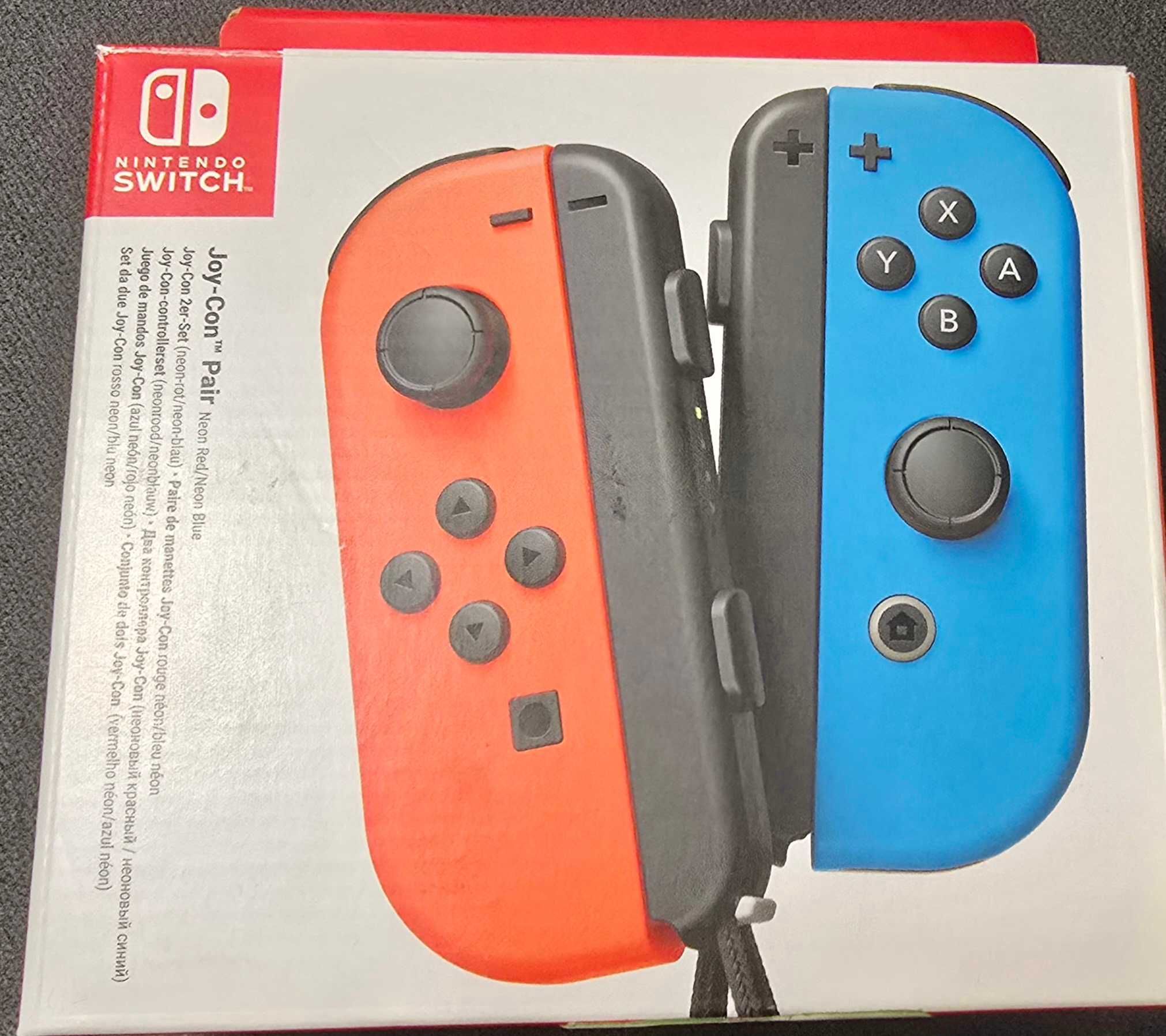 Продавам JOY-CON  за Nintendo Switch