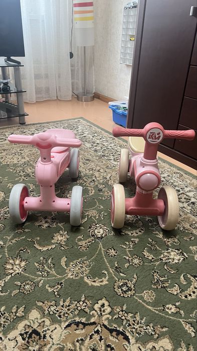 Беговел 2 шт в идеальном состоянии