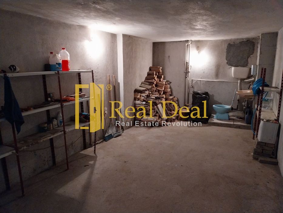 Дава се под наем Гараж / Паркомясто в София, Сухата река - 25 кв.м за 179 € - Снимка #2