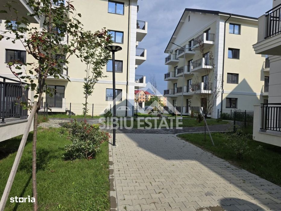 Apartament 2 camere 54 mp, balcon 8 mp si propria GRADINA de 36 mp