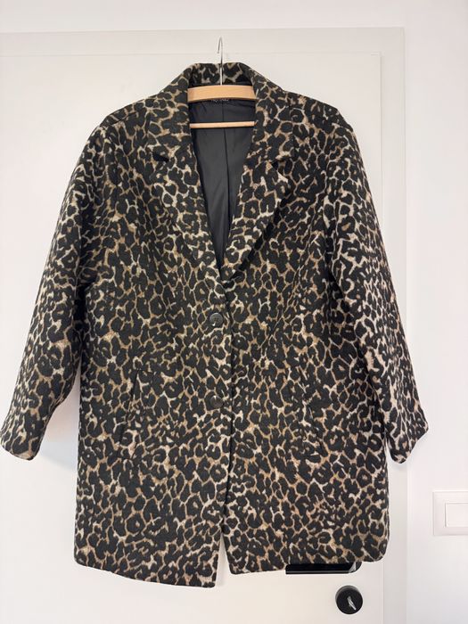 Разпродажба Палто с животински принт