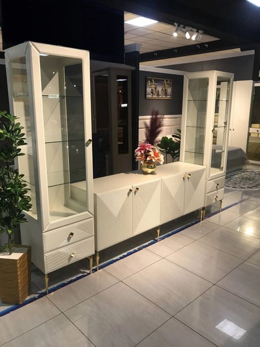 Комод и два пенала Неоклассика